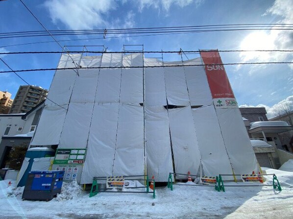 バスセンター前駅 徒歩5分 3階の物件外観写真